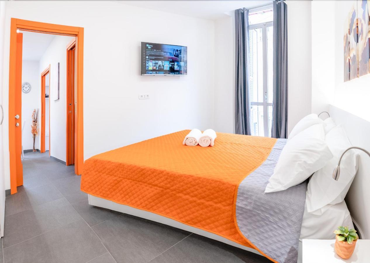 Colours Apartments & Rooms Sanremo Exteriör bild